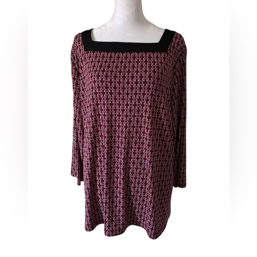 Liz Claiborne Geometric Patterned size XL top